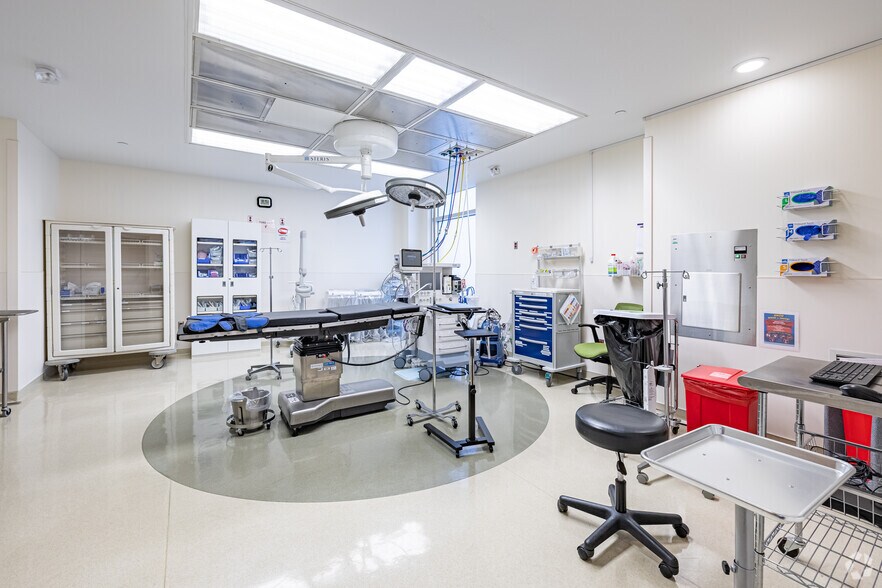 More Photos Of 14-01 Broadway, Fair Lawn Medical For Lease
