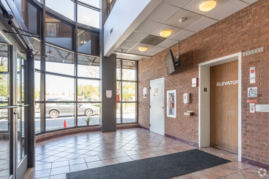 More Photos Of 6323 Georgia Ave NW, Washington Medical For Sale