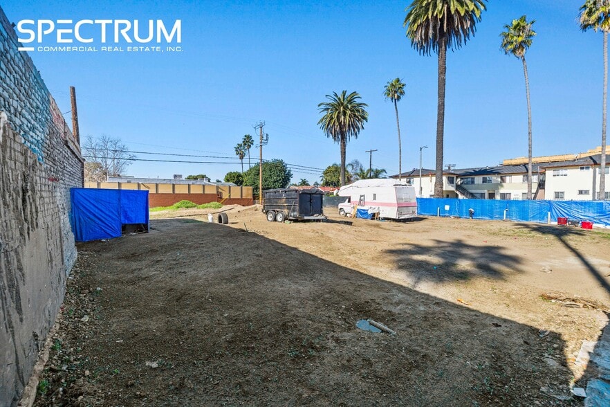 More Photos Of 8401-8409 S Western Ave, Los Angeles Land For Lease