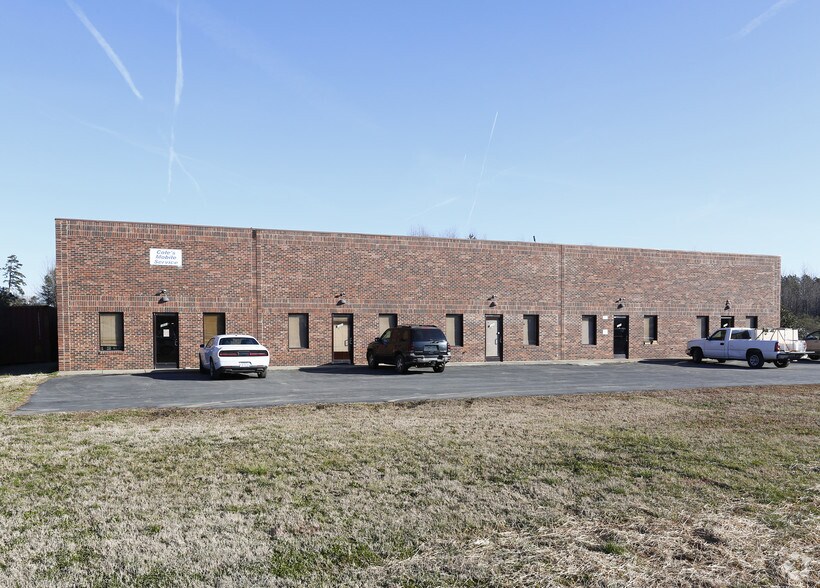 More Photos Of 3308 Westwood Industrial Dr, Monroe Warehouse For Lease