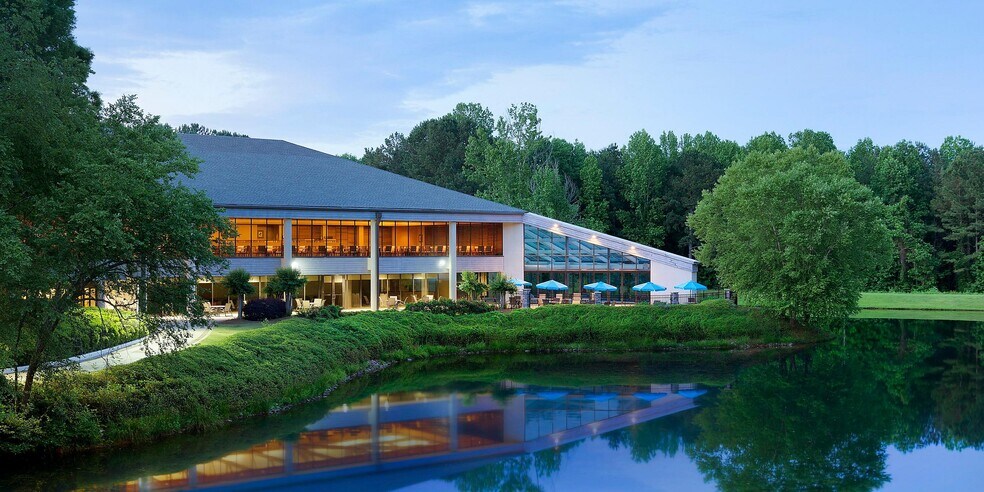 More Photos Of 201 Aberdeen Pky, Peachtree City Hotel For Lease