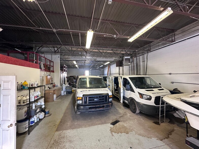 More Photos Of 3160 Continental Dr, Traverse City Warehouse For Sale