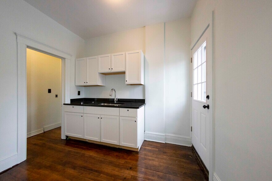 More Photos Of 14536 E Jefferson Ave, Detroit Storefront Retail Residential For Sale