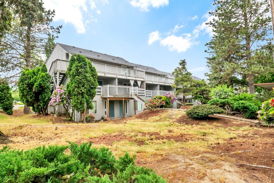 More Photos Of 9350 SW Hall Blvd, Tigard Apartments For Sale