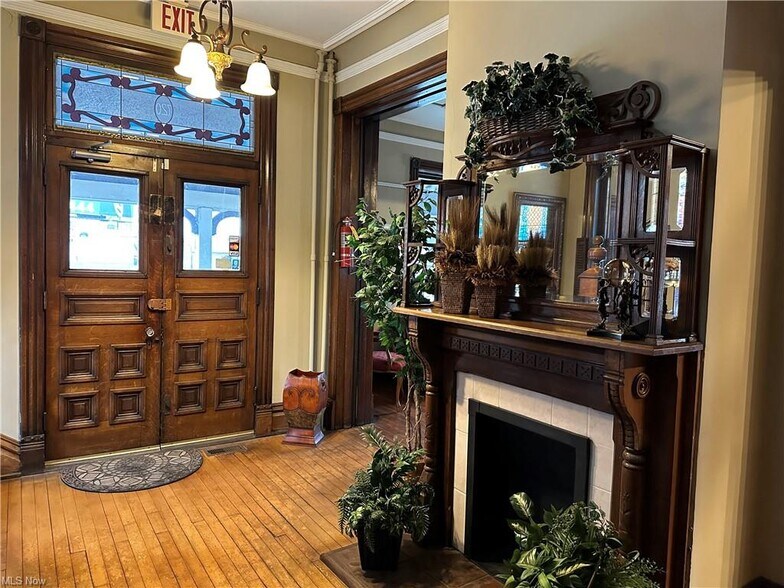 More Photos Of 720 Juliana St, Parkersburg Loft Creative Space For Sale