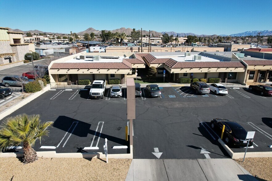 More Photos Of 16017 Tuscola Rd, Apple Valley Medical For Lease
