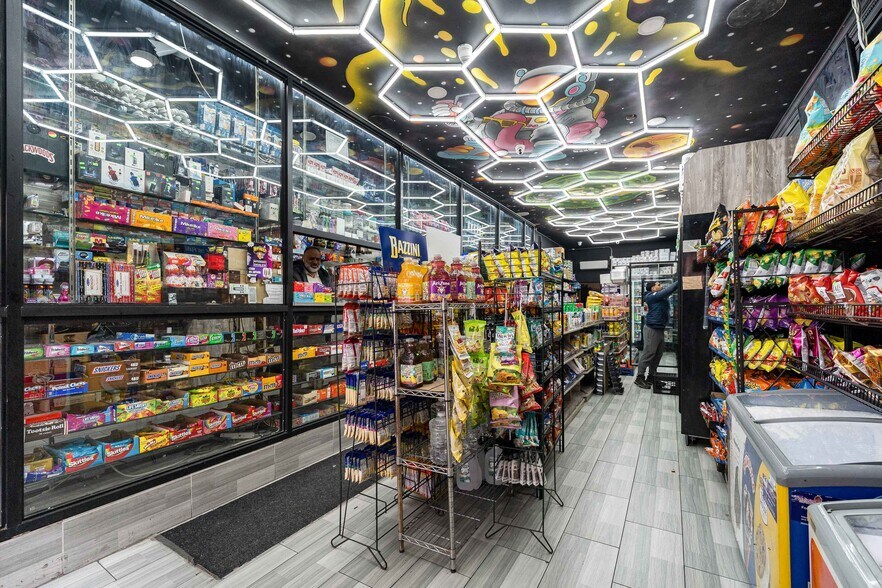 More Photos Of 1501 Broadway, Brooklyn Apartments For Sale