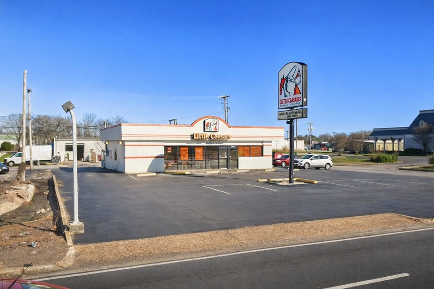 More Photos Of 1409 Woodward Ave, Muscle Shoals Fast Food For Sale