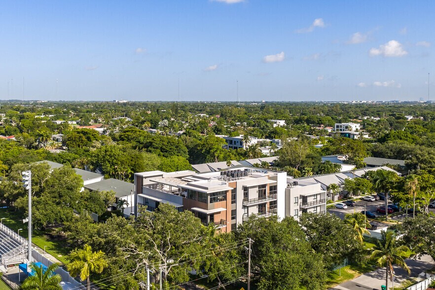 More Photos Of 2479 Northeast 192 Street, Miami Apartments For Sale