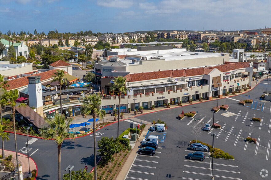 More Photos Of 3433-3545 Del Mar Heights Rd, San Diego Unknown For Lease