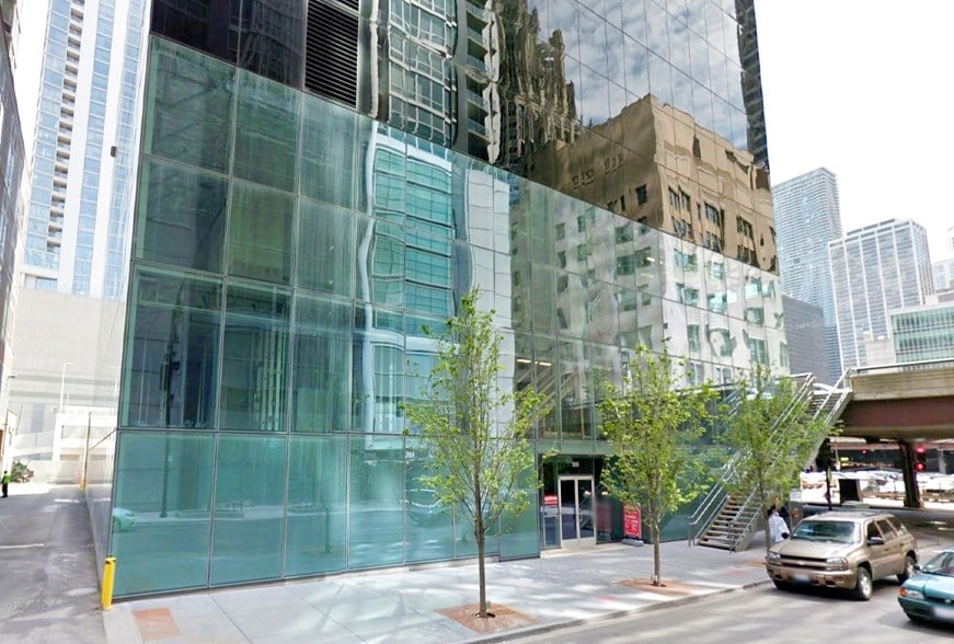 More Photos Of 200 E Illinois St, Chicago Apartments For Sale