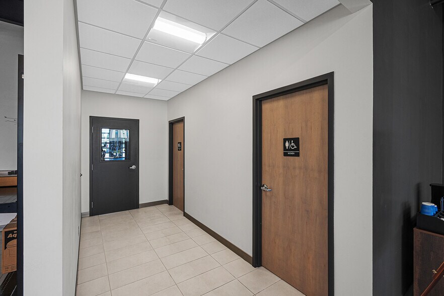 More Photos Of 2000 Stout St, Menomonie General Retail For Sale