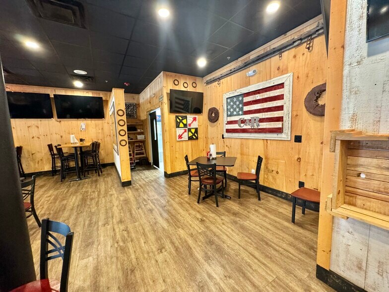 More Photos Of 721 Hanover Pike, Hampstead Unknown For Lease