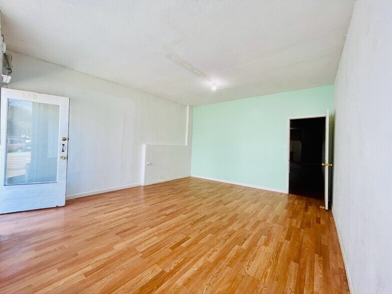 More Photos Of 657-669 Glendora Ave, La Puente Unknown For Lease