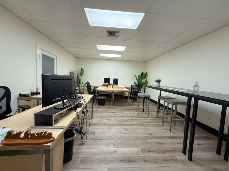 More Photos Of 101 E Commonwealth Ave, Fullerton Storefront Retail Office For Lease