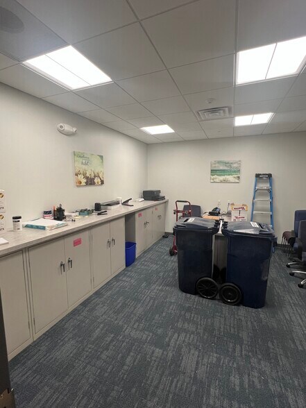 More Photos Of 3 Winners Cir, Albany Office For Lease