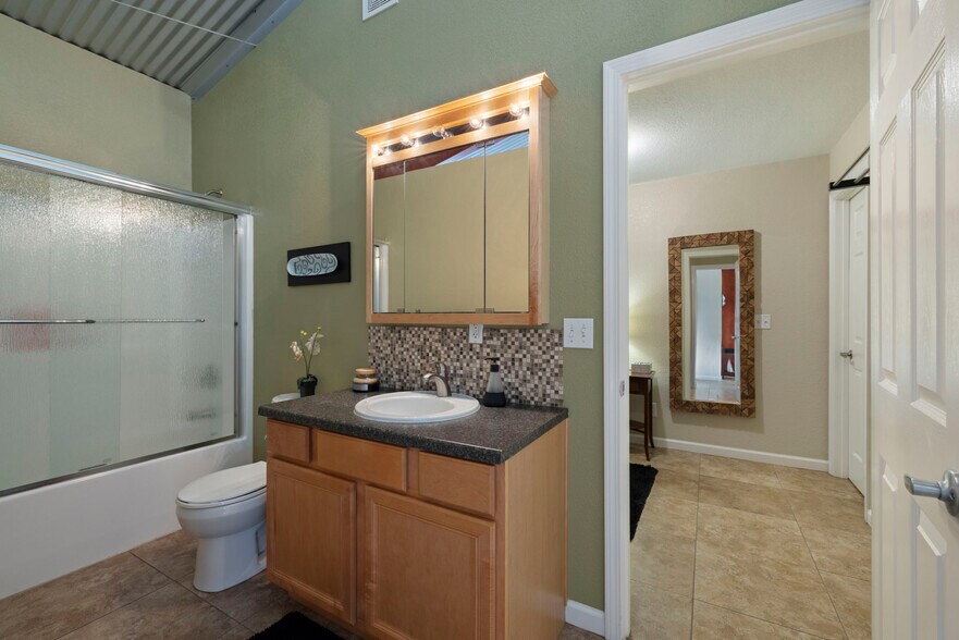 More Photos Of 10675 Valensin Rd, Galt Winery Vineyard For Sale