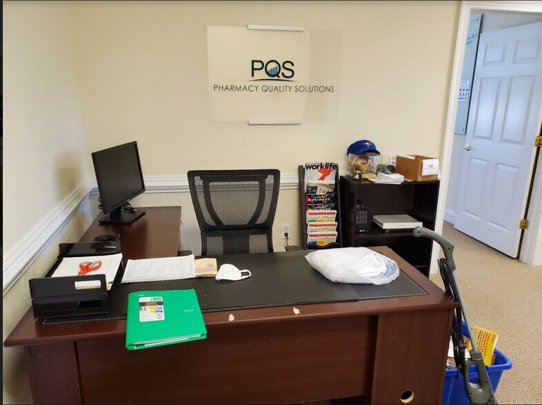 More Photos Of 5015 Southpark Dr, Durham Medical For Lease