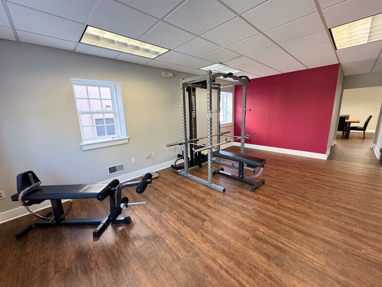 More Photos Of 824 Philadelphia Pike, Wilmington Office For Sale