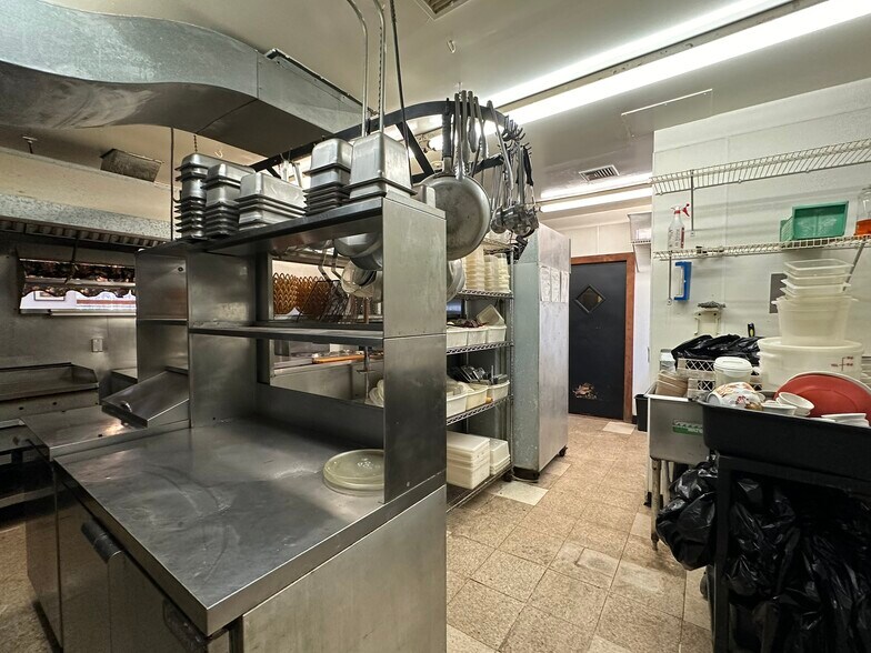 More Photos Of 194 Main St, Amesbury Restaurant For Sale