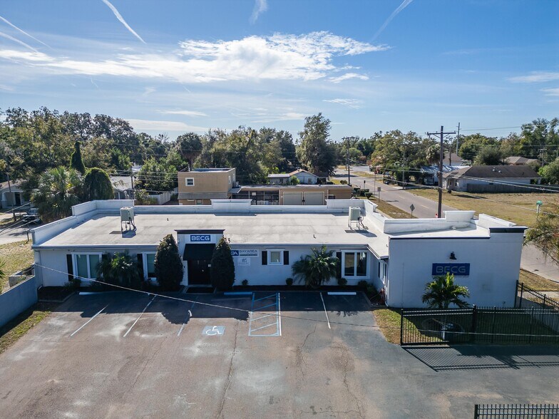 More Photos Of 3411 N 29th St, Tampa Office For Sale