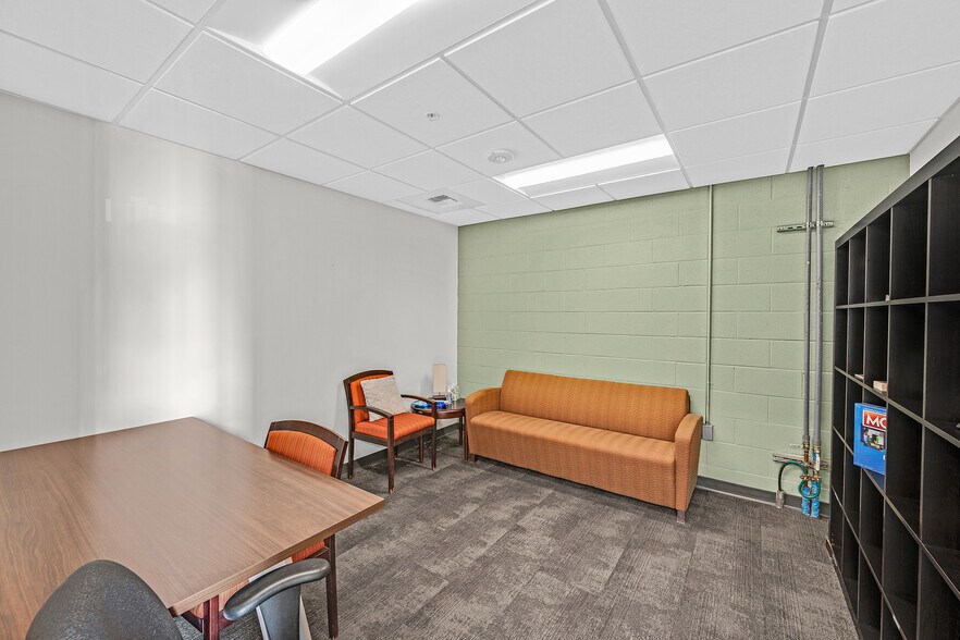 More Photos Of 802 A St, Hayward Apartments For Lease