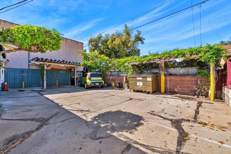 More Photos Of 6249 Newell St, Huntington Park Apartments For Sale