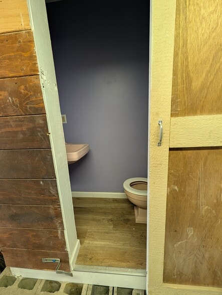 More Photos Of 67 Brenner Ave, Dayton Warehouse For Sale
