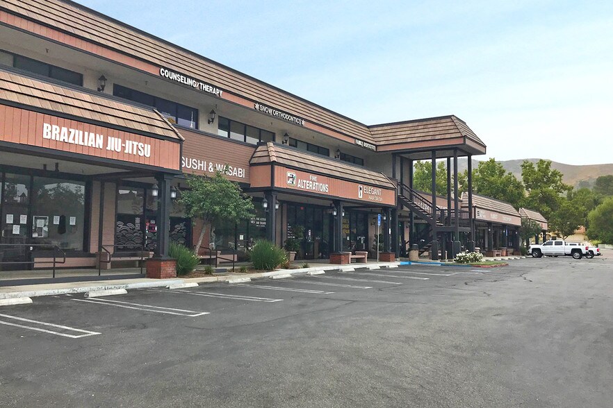More Photos Of 5835-5915 Kanan Rd, Agoura Hills Unknown For Lease