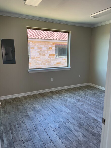 More Photos Of 2743 Smith Ranch Rd, Pearland Medical For Lease