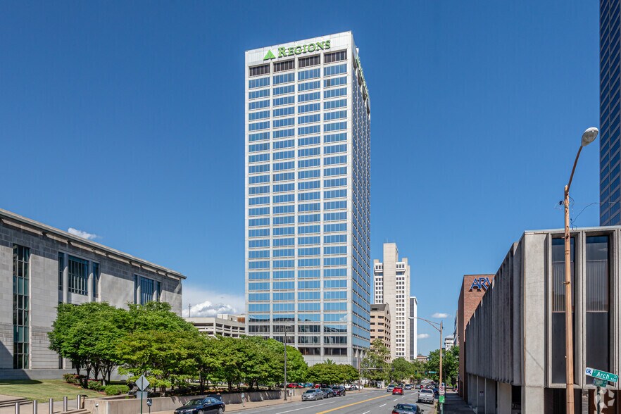 More Photos Of 400 W Capitol Ave, Little Rock Office For Lease