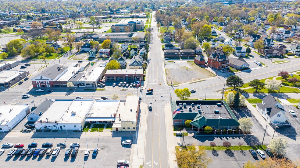 More Photos Of 805 Pine Grove Avenue, Port Huron Land For Sale