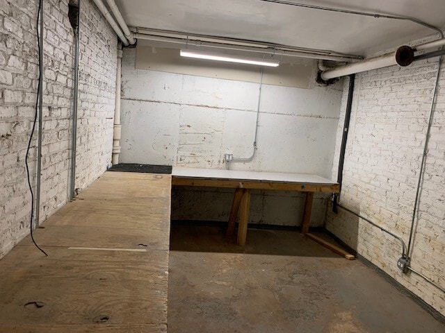 More Photos Of 3401 W Diversey Ave, Chicago Storefront Retail Office For Lease