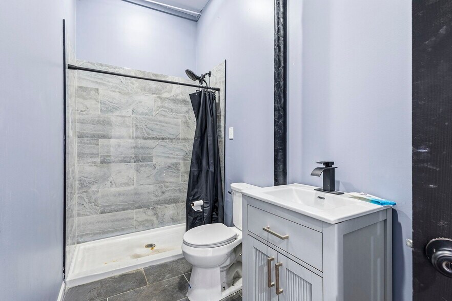 More Photos Of 19147 Joy Rd, Detroit Storefront For Sale