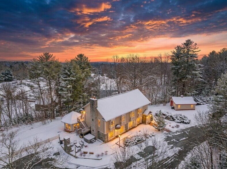 More Photos Of 1644 Broadstone Rd, Banner Elk General Retail For Sale