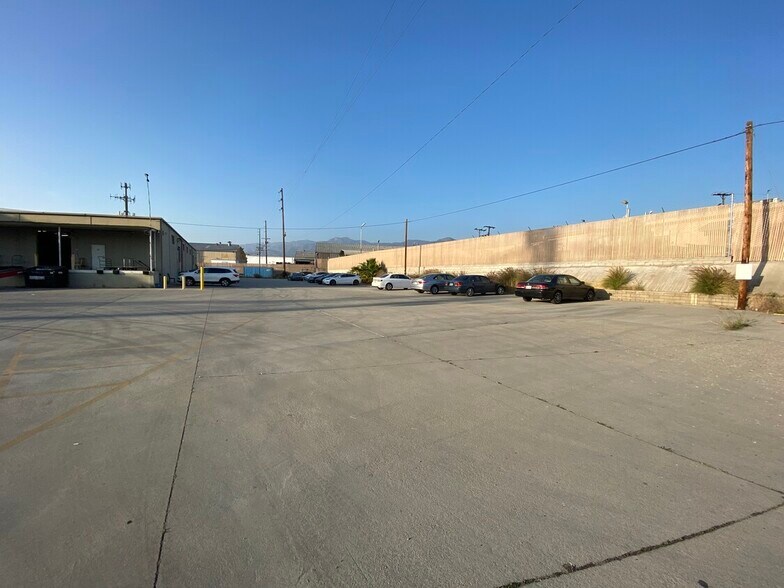 More Photos Of 4623 Brazil St, Los Angeles Land For Lease
