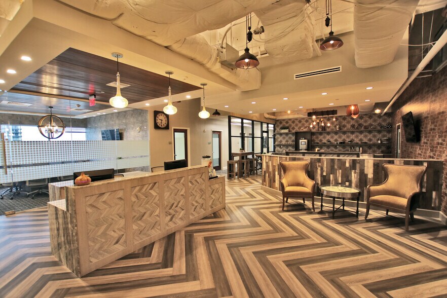 More Photos Of 101 NE 3rd Ave, Fort Lauderdale Office For Lease