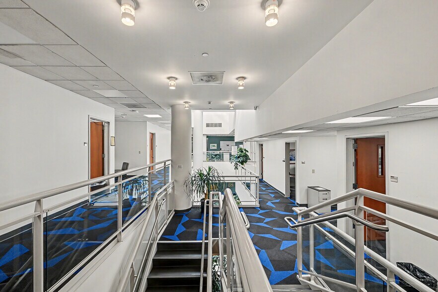 More Photos Of 500 White Plains Rd, Tarrytown Research And Development For Sale