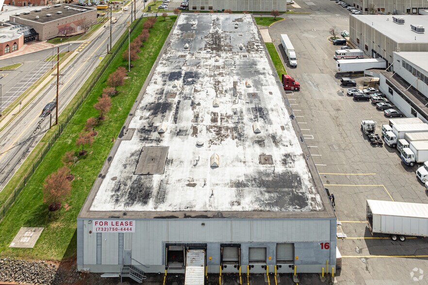 More Photos Of 16 Van Dyke Ave, New Brunswick Warehouse For Lease