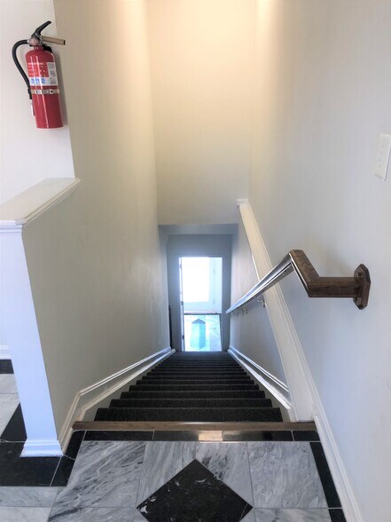 More Photos Of 10260-10268 Baltimore National Pike, Ellicott City Office For Lease
