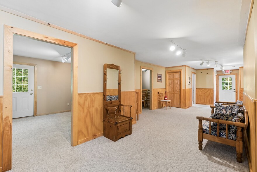More Photos Of 37-41 Roosevelt Trl, Casco Office For Sale