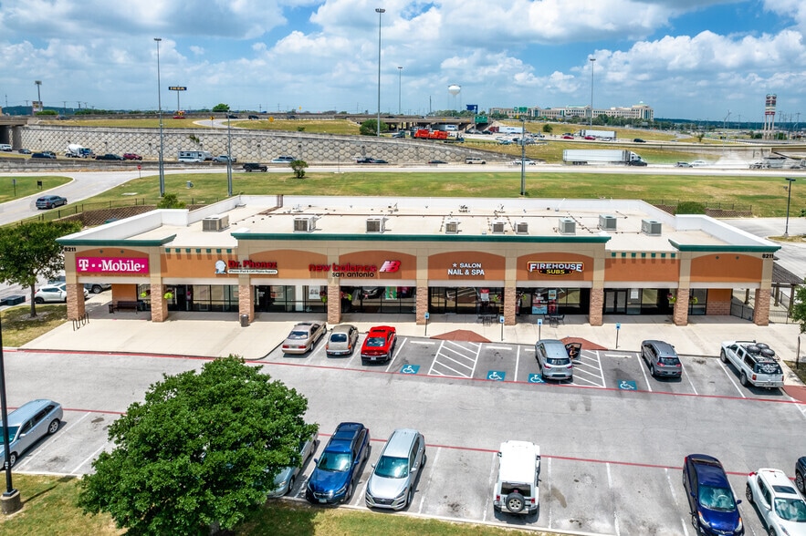 More Photos Of 8238-8356 Agora Pky, Schertz Unknown For Lease
