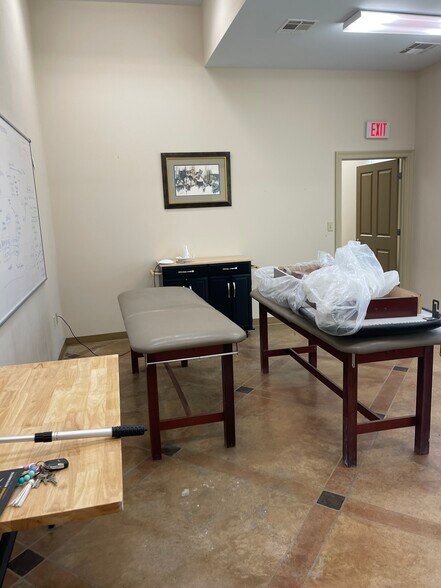 More Photos Of 15475 Airline Hwy, Baton Rouge Medical For Lease