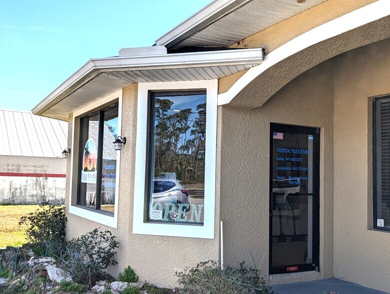 More Photos Of 1810 El Jobean Rd, Port Charlotte Freestanding For Lease