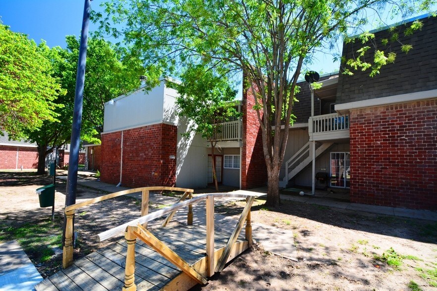 More Photos Of 3218 S 93rd East Ave, Tulsa Apartments For Sale