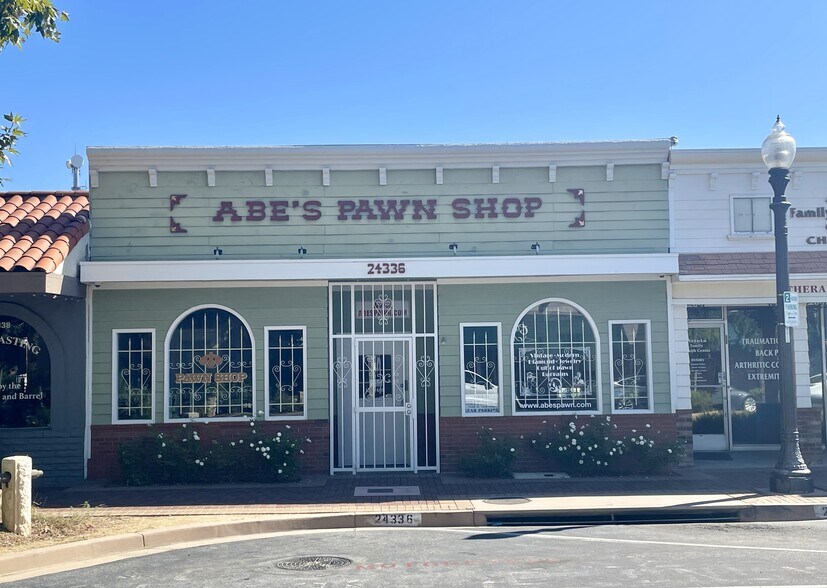 More Photos Of 24336 Main St, Newhall General Retail For Lease