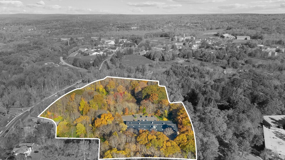 More Photos Of 10 Mile Hill Rd, Newtown Warehouse For Lease