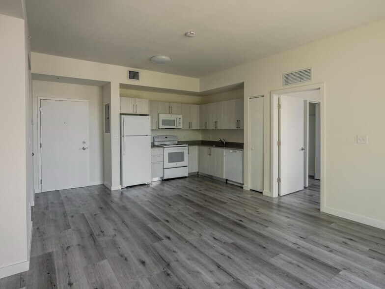 More Photos Of 26720 Old Dixie Hwy, Homestead Apartments For Sale