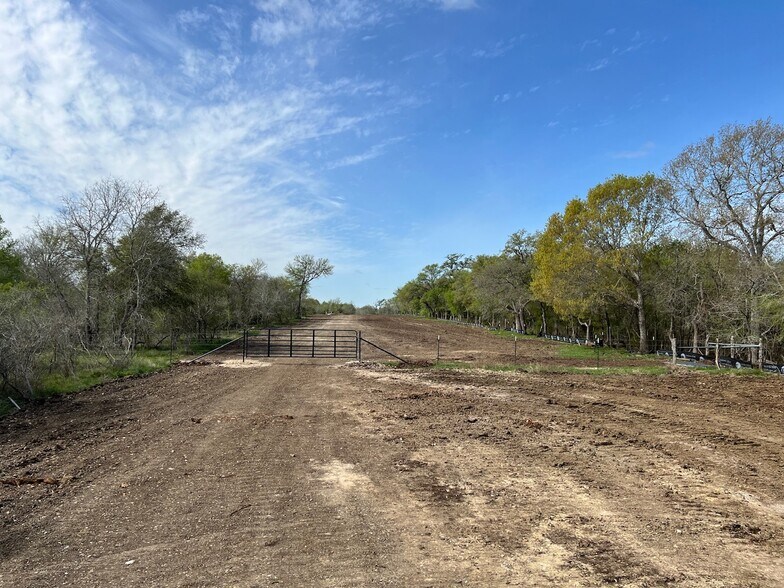 More Photos Of Cunningham Dr Dr, Lockhart Land For Sale
