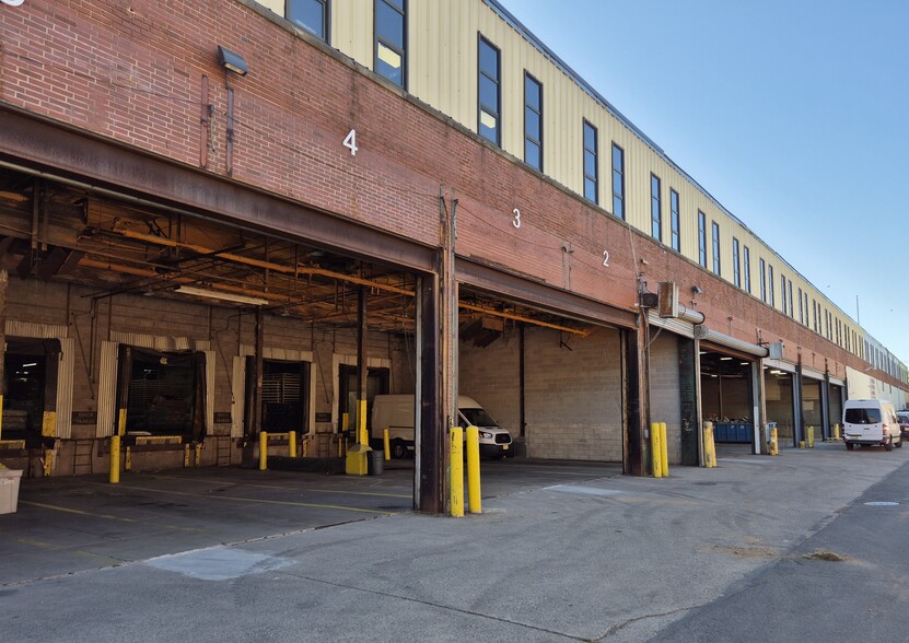 Primary Photo Of 297 Getty Ave, Paterson Warehouse For Lease